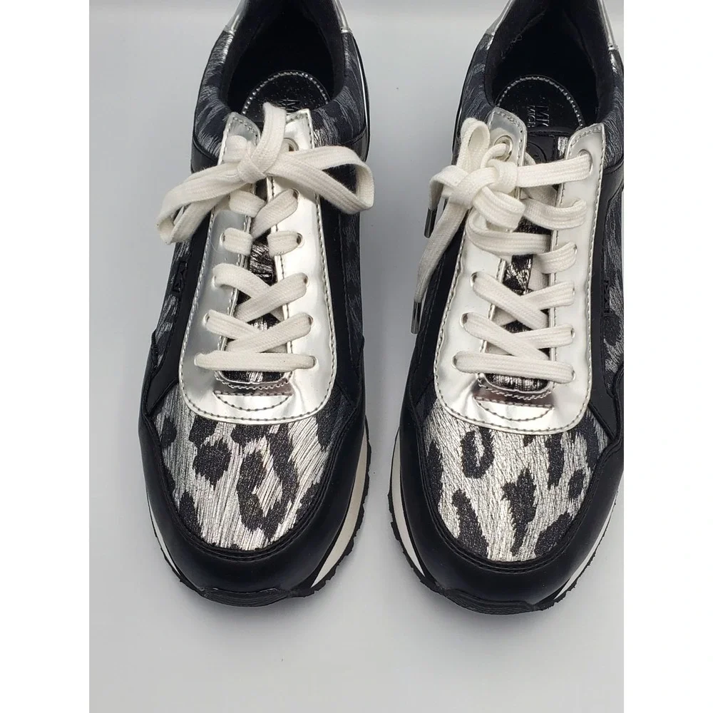 Michael Kors Womens Maddy Trainer Metallic Leather Sneakers size 7 MK logo